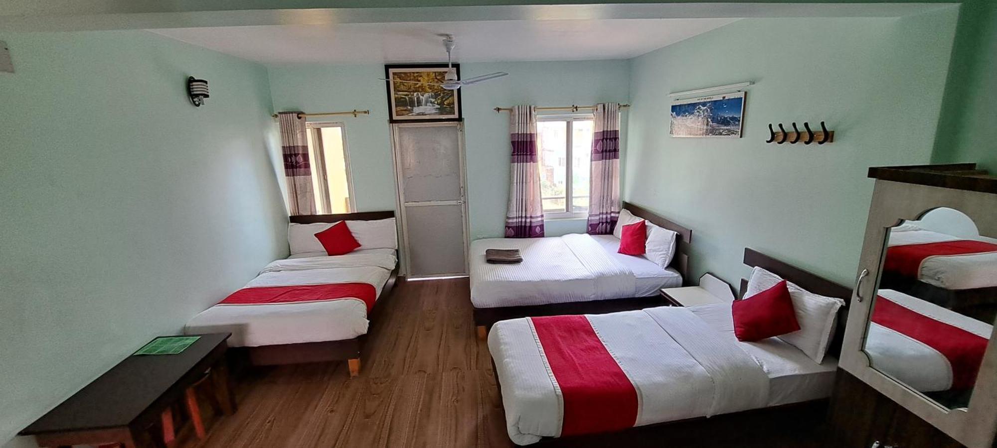 Hotel Elite Pokhara Exterior foto